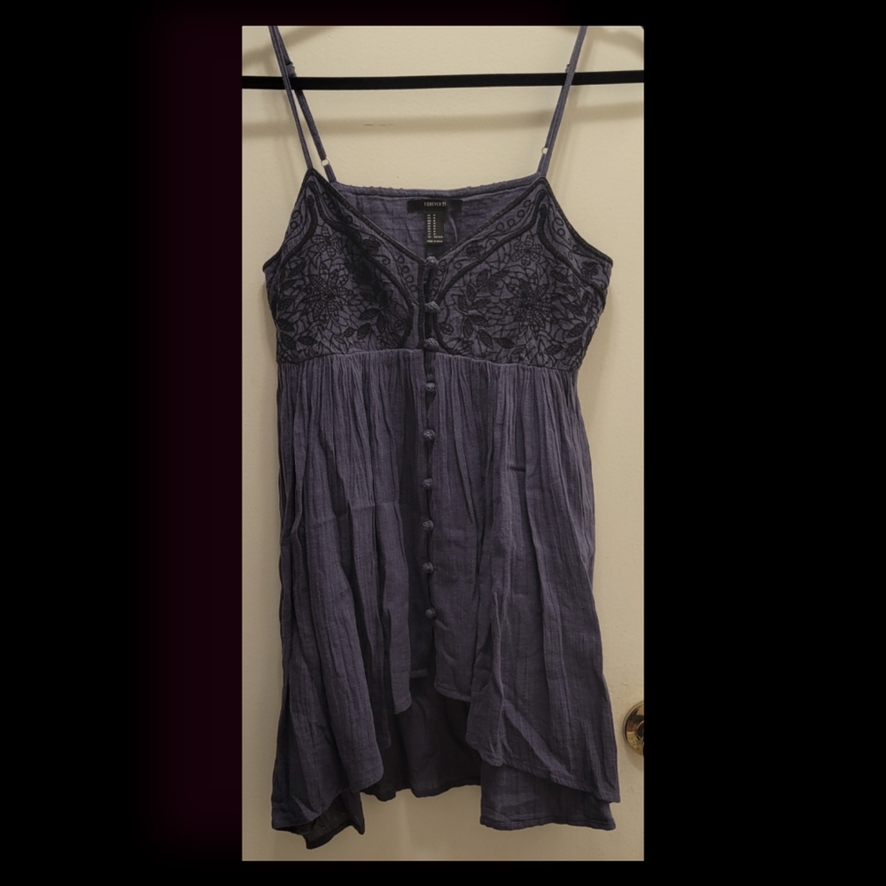 Embroidered High Low BabyDoll Tank Top/Size M/by Forever 21/ Dark Blue & Black